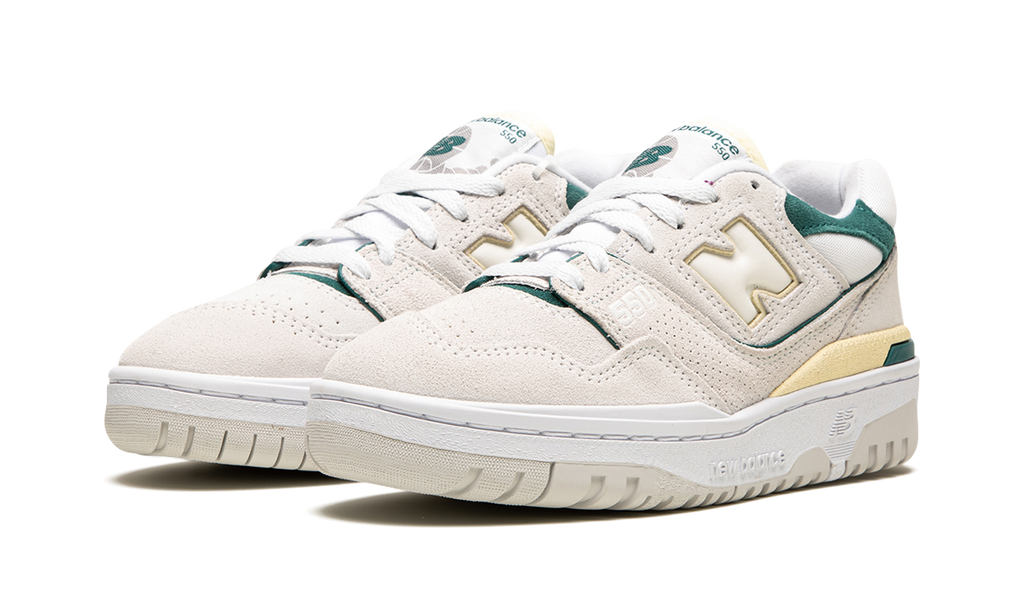 New Balance 550  Reflection